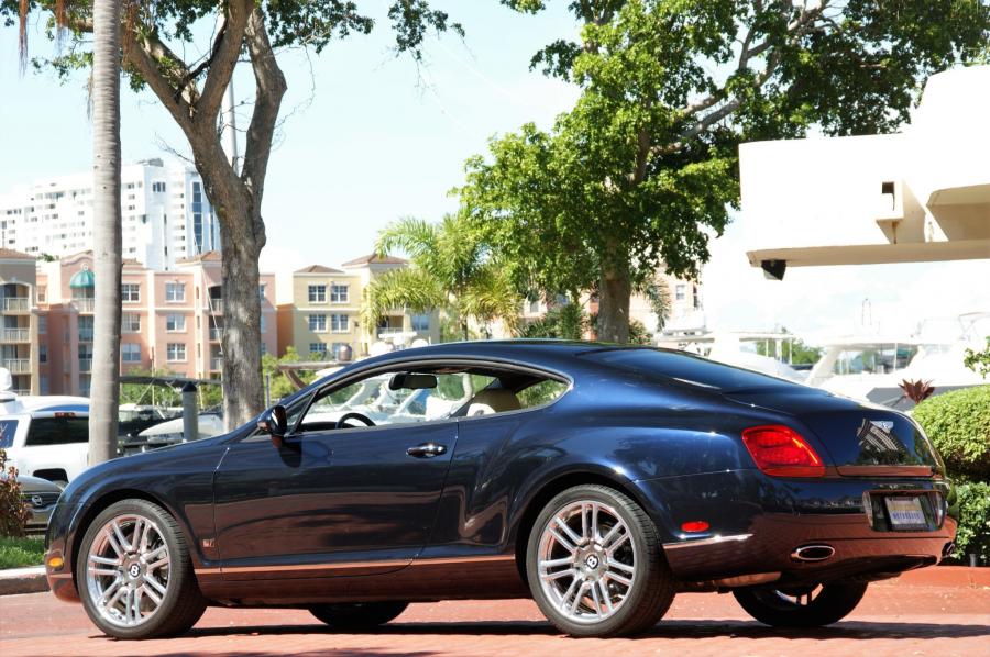  Bentley Continental GT Series 51 2010 года  (фото 9 из 67)